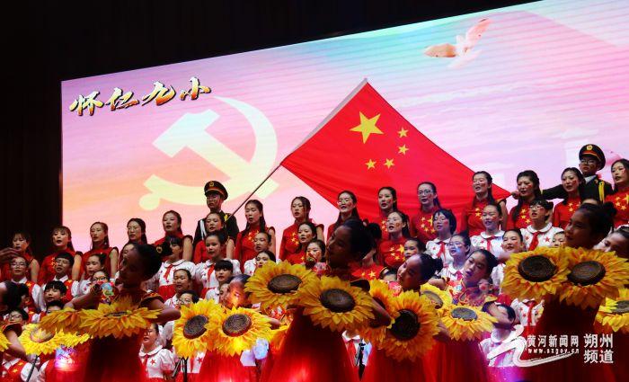 武功再高，也怕菜刀！胡塞反舰导弹立大功，美国军舰掉头就跑